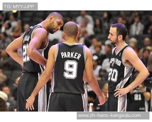 热火与马刺第六场第四节激战回顾精彩瞬间与关键时刻分析